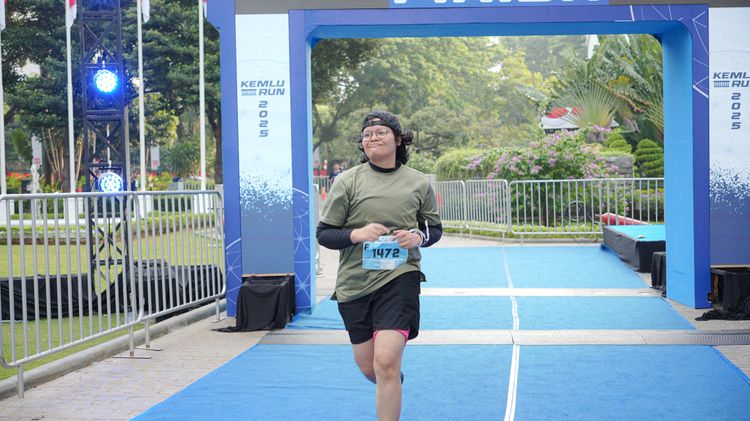 Race photo from KEMLU RUN 2025