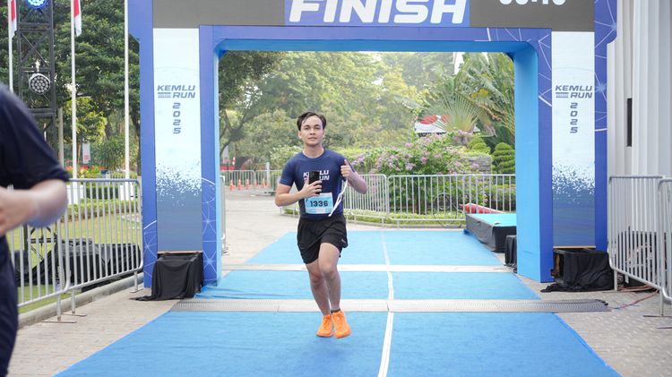 Race photo from KEMLU RUN 2025