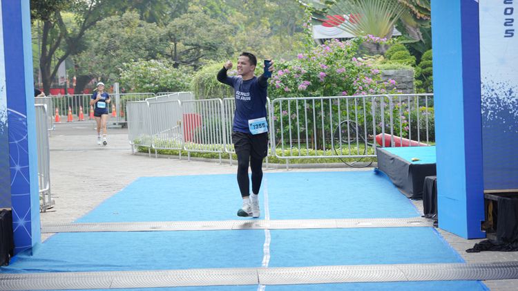 Race photo from KEMLU RUN 2025