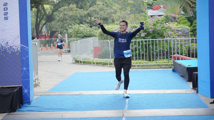 Race photo from KEMLU RUN 2025