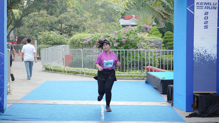 Race photo from KEMLU RUN 2025