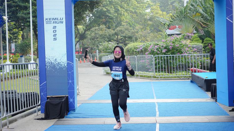 Race photo from KEMLU RUN 2025