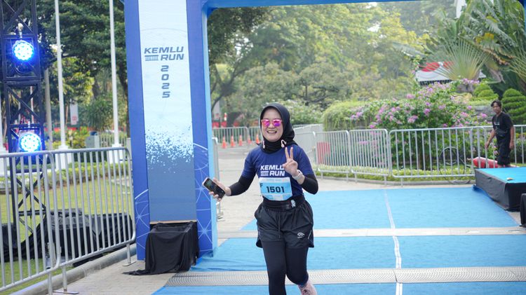 Race photo from KEMLU RUN 2025