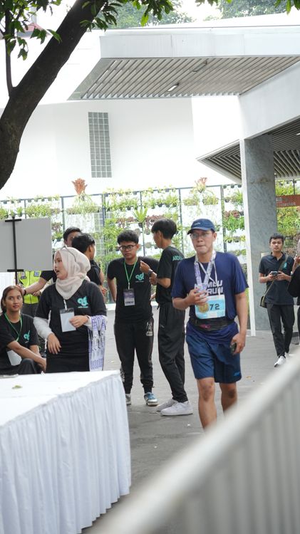Race photo from KEMLU RUN 2025