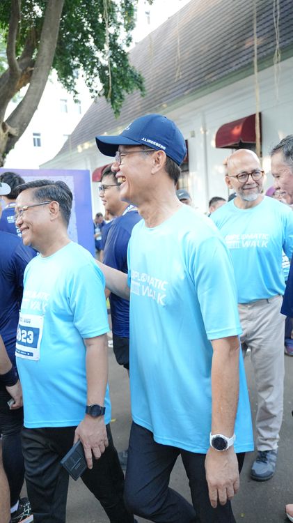 Race photo from KEMLU RUN 2025
