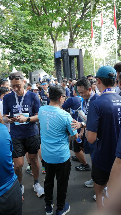 Race photo from KEMLU RUN 2025