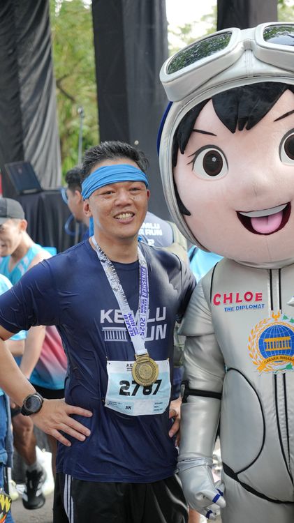 Race photo from KEMLU RUN 2025