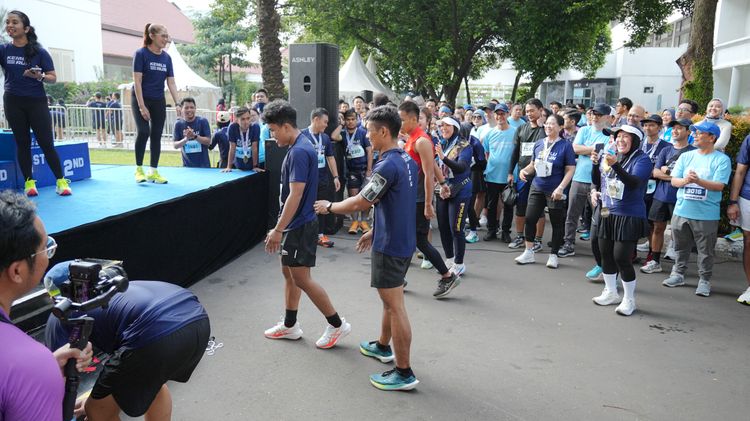 Race photo from KEMLU RUN 2025