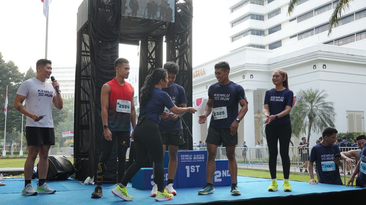Race photo from KEMLU RUN 2025