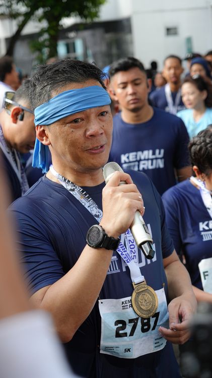 Race photo from KEMLU RUN 2025