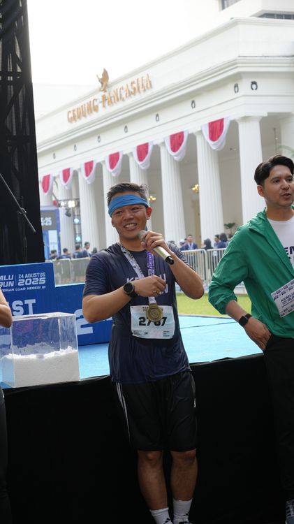 Race photo from KEMLU RUN 2025