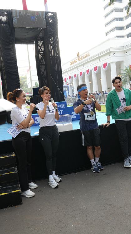 Race photo from KEMLU RUN 2025