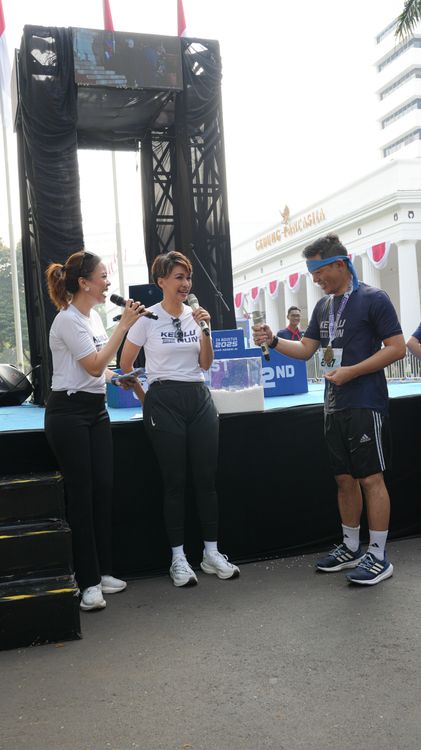 Race photo from KEMLU RUN 2025