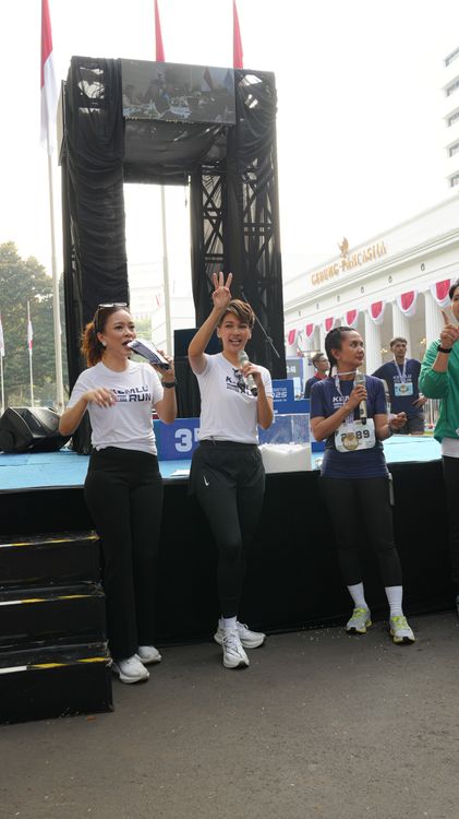 Race photo from KEMLU RUN 2025