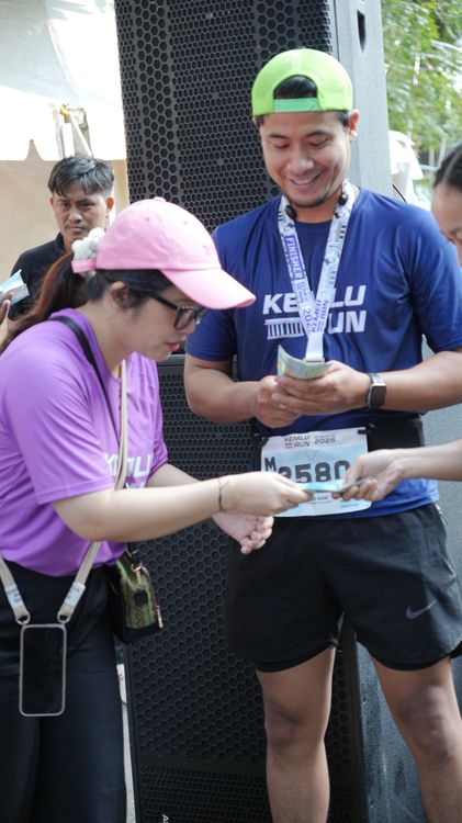 Race photo from KEMLU RUN 2025
