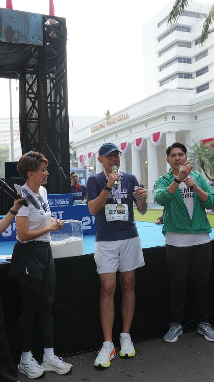 Race photo from KEMLU RUN 2025