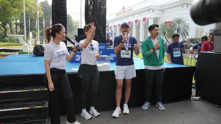 Race photo from KEMLU RUN 2025