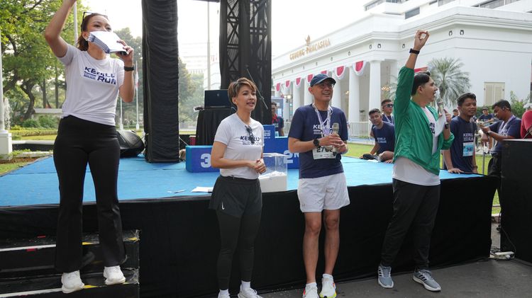 Race photo from KEMLU RUN 2025