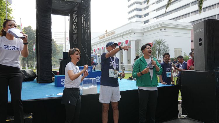 Race photo from KEMLU RUN 2025