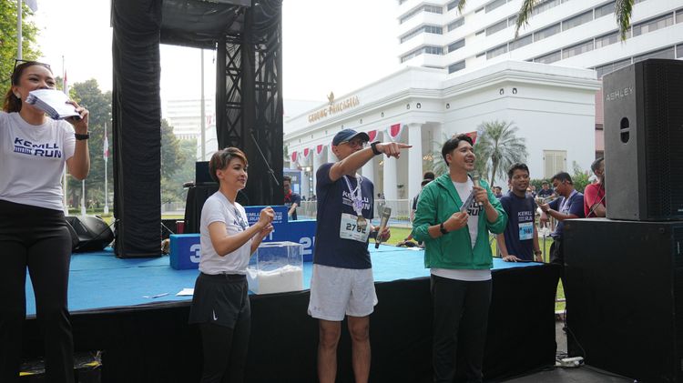 Race photo from KEMLU RUN 2025
