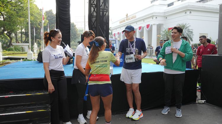 Race photo from KEMLU RUN 2025