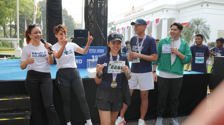 Race photo from KEMLU RUN 2025