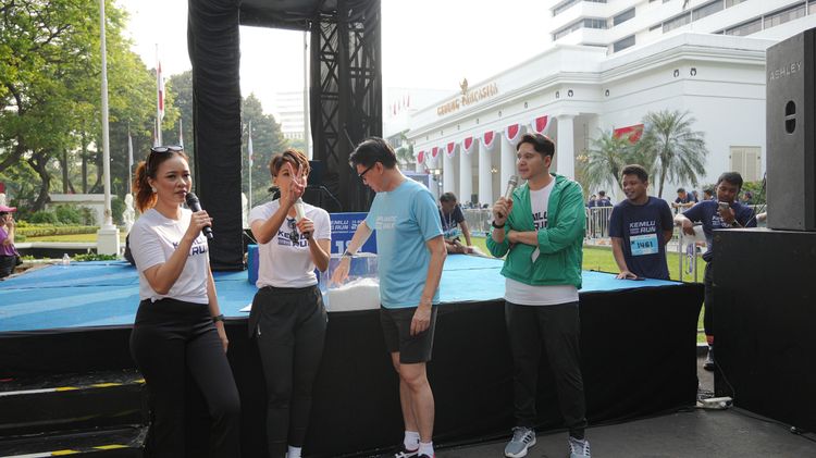 Race photo from KEMLU RUN 2025