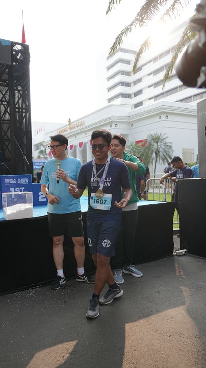 Race photo from KEMLU RUN 2025