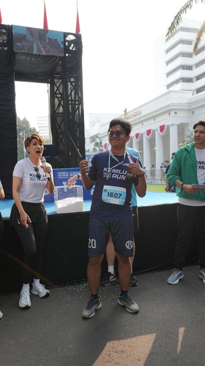 Race photo from KEMLU RUN 2025