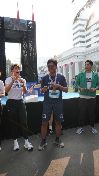 Race photo from KEMLU RUN 2025