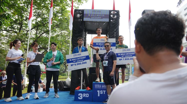 Race photo from KEMLU RUN 2025