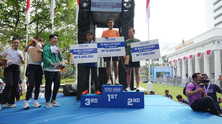 Race photo from KEMLU RUN 2025
