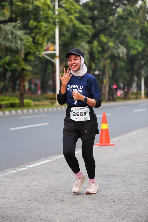Race photo from KEMLU RUN 2025