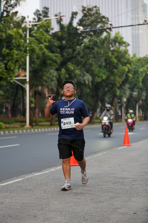 Race photo from KEMLU RUN 2025