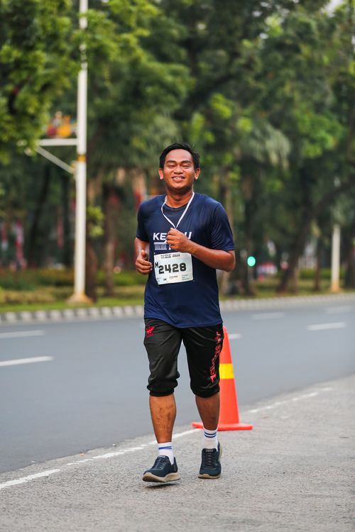 Race photo from KEMLU RUN 2025