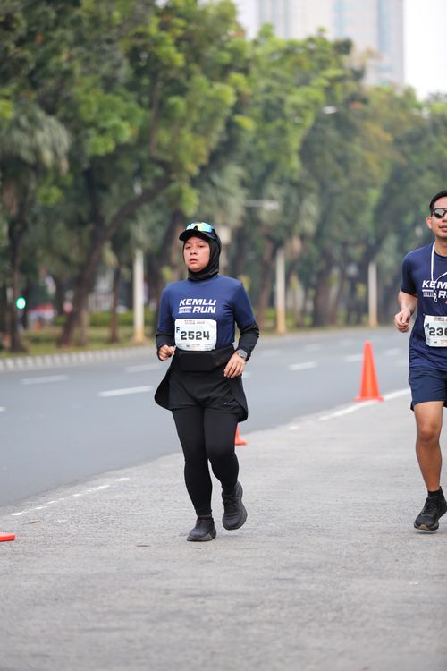 Race photo from KEMLU RUN 2025
