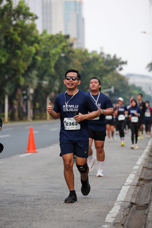 Race photo from KEMLU RUN 2025