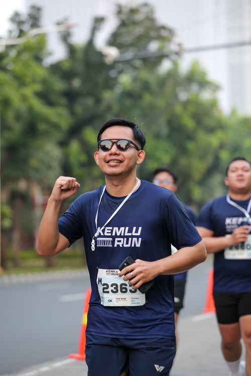 Race photo from KEMLU RUN 2025