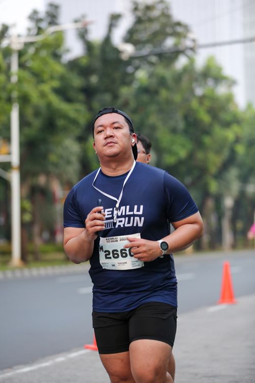 Race photo from KEMLU RUN 2025
