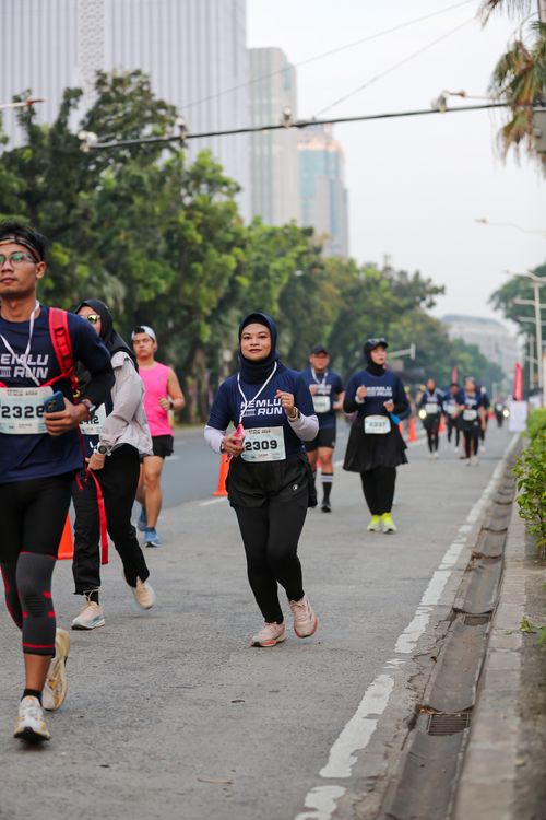 Race photo from KEMLU RUN 2025