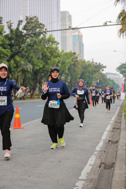 Race photo from KEMLU RUN 2025