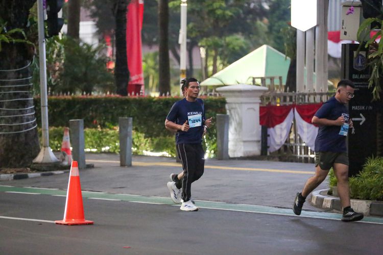 Race photo from KEMLU RUN 2025