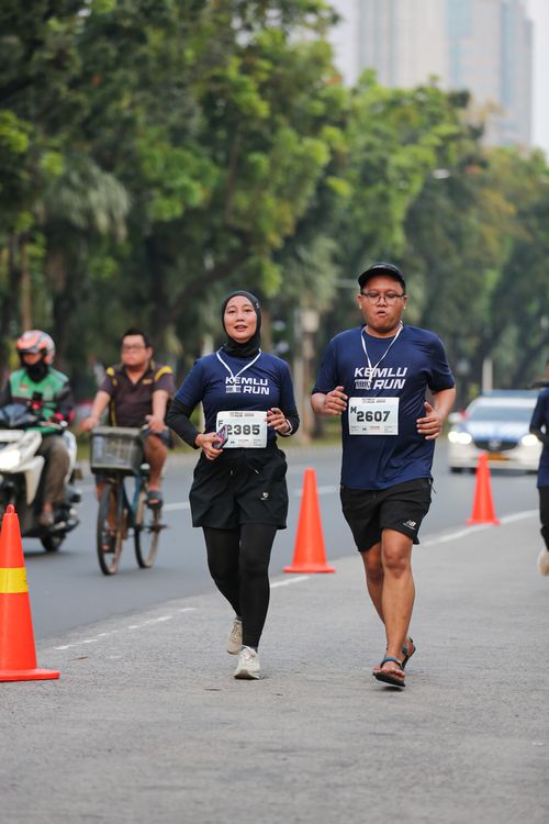 Race photo from KEMLU RUN 2025