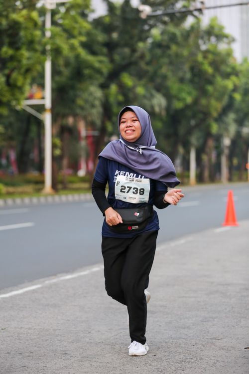 Race photo from KEMLU RUN 2025