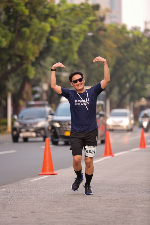 Race photo from KEMLU RUN 2025