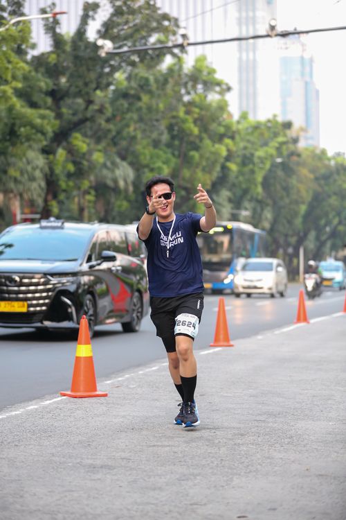 Race photo from KEMLU RUN 2025