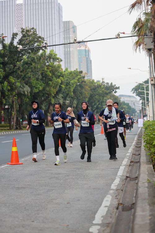Race photo from KEMLU RUN 2025