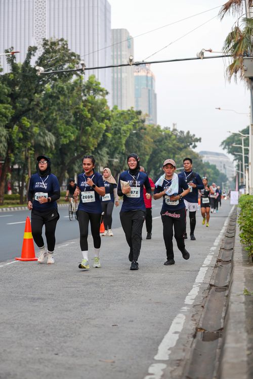 Race photo from KEMLU RUN 2025