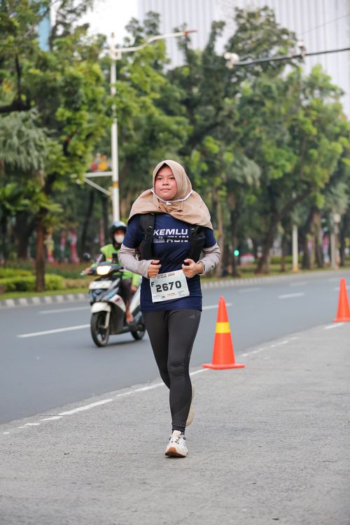 Race photo from KEMLU RUN 2025