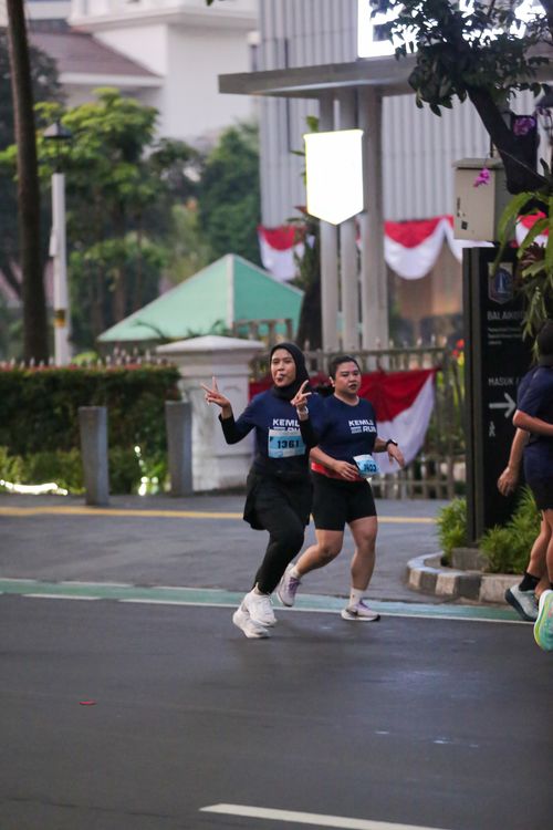 Race photo from KEMLU RUN 2025